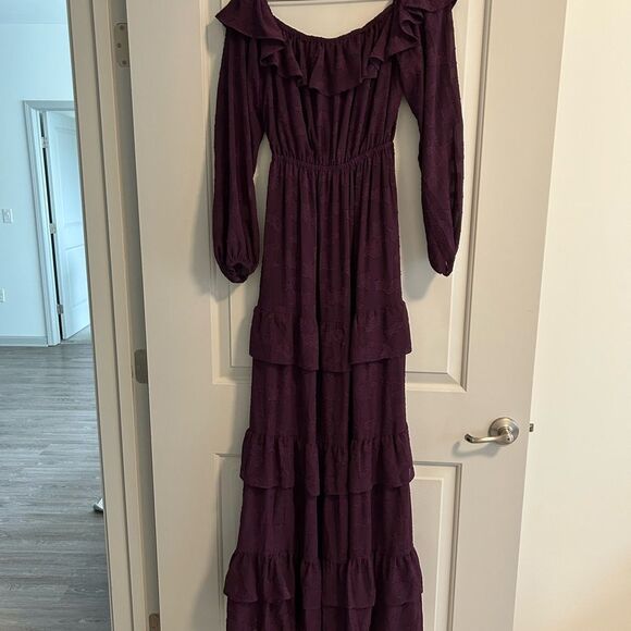 Tularosa Off Shoulder Maxi Dress - Picture 8 of 8